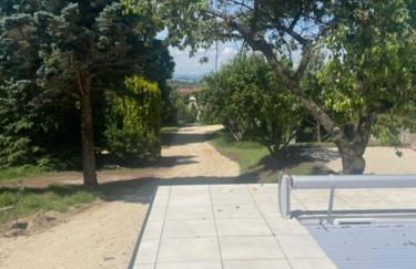 Gite authentique au coeur de Blavozy avec piscine privée, jacuzzi et terrain de pétanque - Foto 24