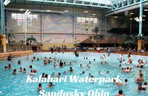 Cottage near Cedar Point and downtown Sandusky - Photo 42