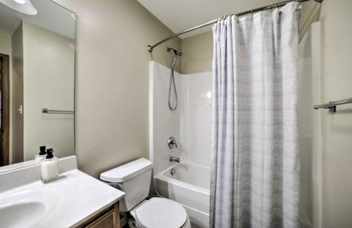 Family Getaway 16 Mi to Pittsburgh! - Foto 18