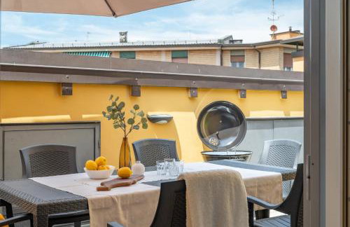BolognaCentro 9 People Loft Private Lift and Terrace - Foto 33