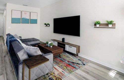 Beautiful Home, Walk to UF, Newly built - Foto 1