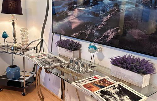 Beverly Estates - Photo 11