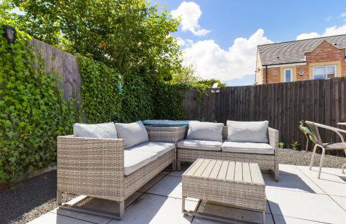 Contemporary 2 bedroom eco home with a twist - Photo 20