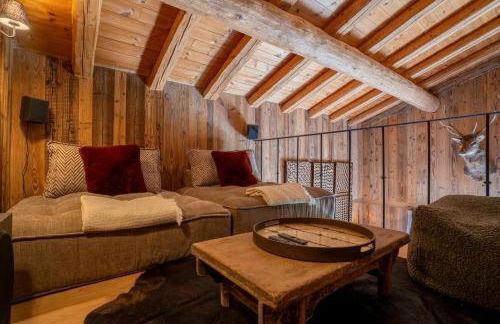 NEW Luxury Chalet Sapins - PRIVATE POOL- Mountains VIEW - Family & Comfort - SPECIAL LAUNCH OFFER - Foto 17