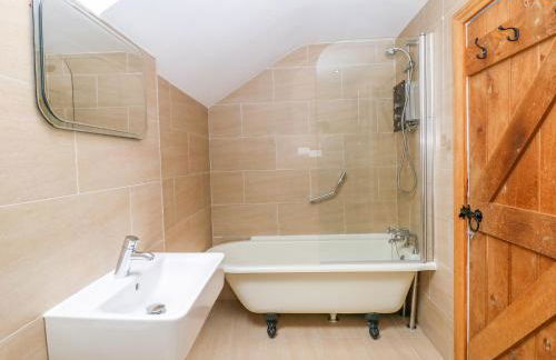 Monk's Cottage - Photo 23