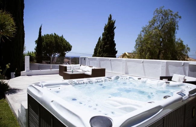 Modern Versace-themed Villa - Foto 20