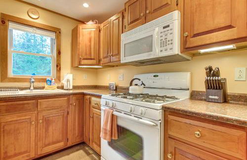 Forest-View Hideaway 3 Mi to Sugarloaf Mountain! - Foto 6