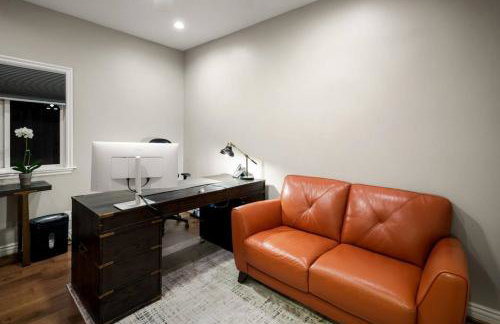 Sherman Oaks Home w Pool, Spa and Outdoor Kitchen - Foto 29