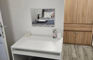 Tiny House Ciciban - self check in and check out - Foto 9