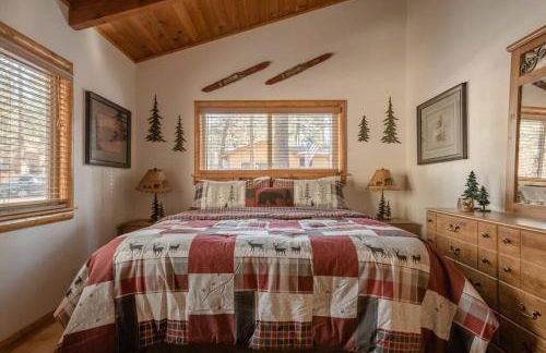 Hot tub*kids room*family cabin - Foto 20