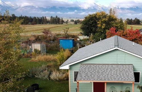 Peaceful Vacation Getaway, Private Yard, Hot Tub, 360 Views, Cozy Cottage in the heart of the Bitterroot Valley, Sage Cottage 406 - Foto 41