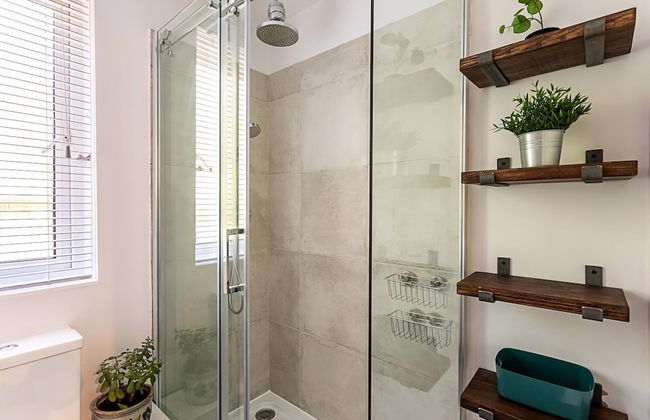 SML - Bright & Cosy One-bed Apartment - Photo 26