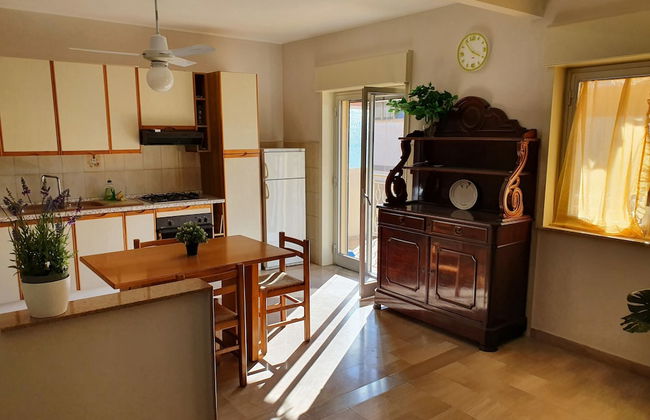 Beautiful and Clean Apartment Close to Taormina - Foto 1