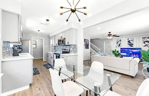 Hot Tub, 4BR with pool table, Pingpong, Air Hockey - Foto 19