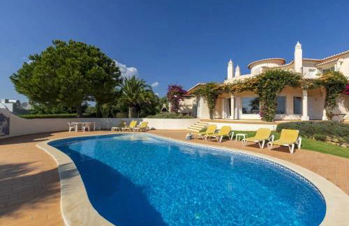 Villa with beautiful see views & spacious garden - Foto 6