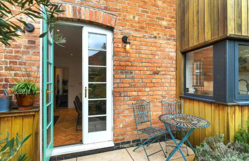 Convenient 3-Bed Near Bingham Station & Town Centre - Foto 4