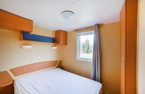 3 Bedroom Amazing Home In Barjac - Photo 8