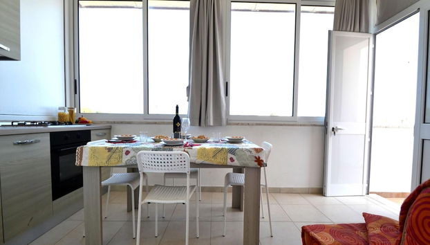 Three-room Apartment With air Conditioning on the First Floor - Torre Dell'orso - Foto 2, Imagen principal