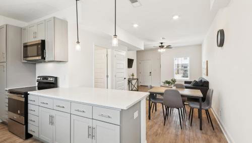 Arte Luxury townhomes E2 I Comfy 2 Bed 25 Bath - Foto 2