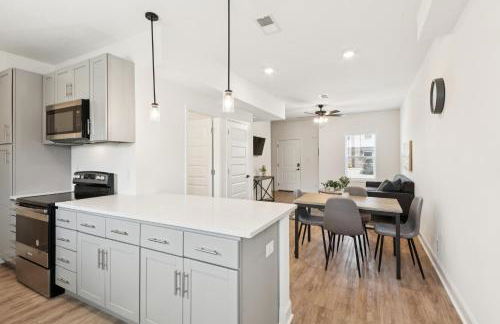 Arte Luxury townhomes E2 I Comfy 2 Bed 25 Bath - Foto 2