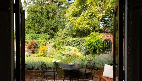 Miller Cottage a luxury 1550's cottage in the Historic centre of Saffron Walden - Foto 3