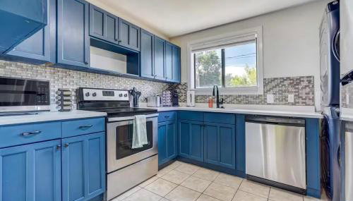 Modern Main-Level | TWO Kings • Yard • Downtown - Foto 3