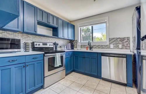 Modern Main-Level | TWO Kings • Yard • Downtown - Foto 3