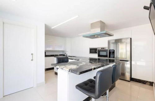 Ohana2 Luxury Villa - Photo 7