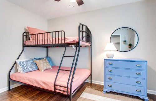 Walnut St, Charming, 3bed, 2bath - Photo 18