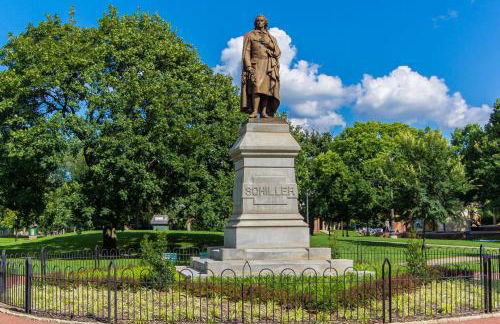 The Schumacher Abode - Foto 32