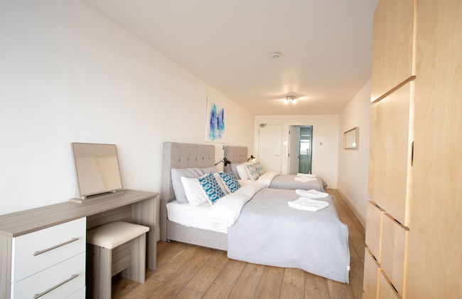 Rest & Recharge Regents Court 3bed 2bath - Foto 3