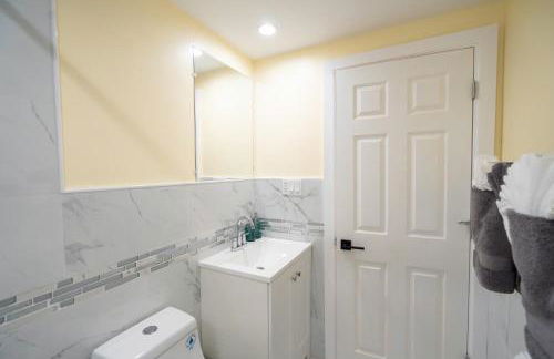 30-1 - 4BR Boston - Cozy Apt near Geneva Cliffs - Foto 31