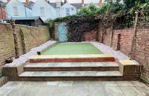 Newly Refurbished City Centre House With Parking - Foto 16