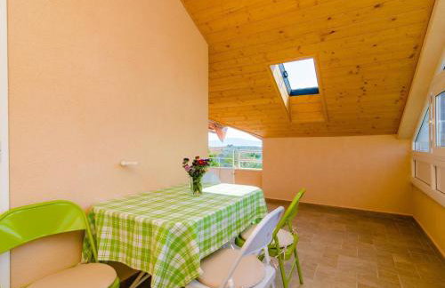 Apartments Donita - Comfort Two Bedroom Apartment with Balcony and Sea View - Foto 4