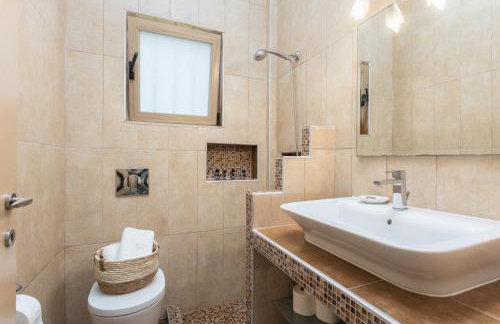 Stefania Villa Ena in Roumeli - Photo 28