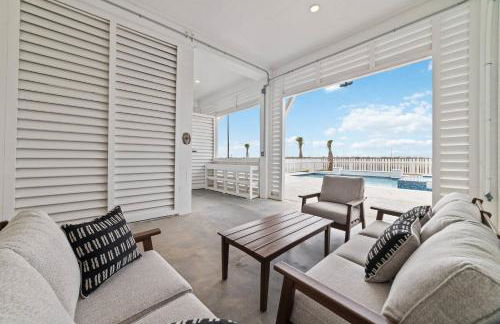 Heated Pool & Spa! Close To The Beach! - Photo 4