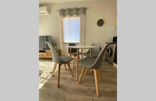 Très jolie mini villa douillette avec vue sur montagne - Foto 10