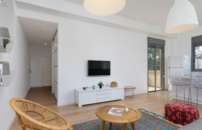 Adorable 2BR near Shenkin by HolyGuest - Photo 4