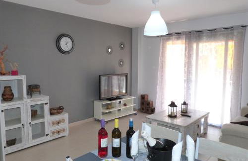 Alcalà Center A 5 minutos del paseo y playas - Photo 1