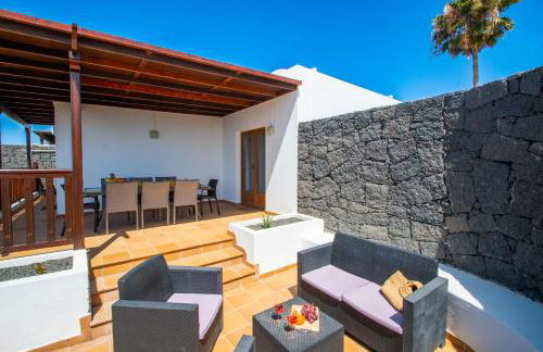 CASA LAURA VISTA LOBOS - spacious Villa with heatable pool and sea views - Photo 13