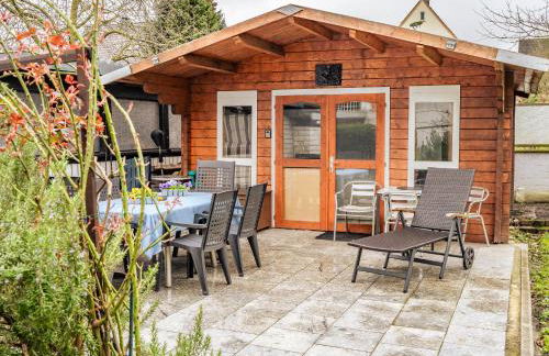 TRUTH für 5 - King Size Betten, Kamin, Garten, XXL Couch, Smart-TV - Foto 17