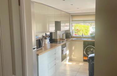 2026 Traveller award winner Just bring clothes - Foto 26