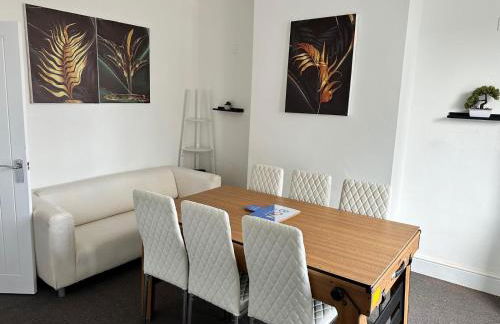 Rems 3bed apartment with games for fun, close to gym and garden view - Foto 31