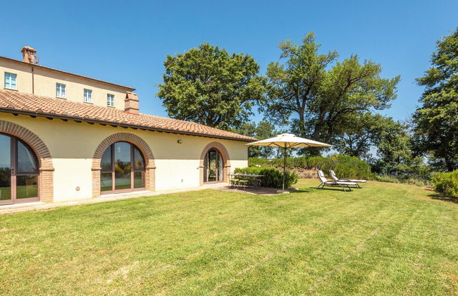 Villa Falco With Terrace and Garden - Cignella Resort Tuscany - Photo 49