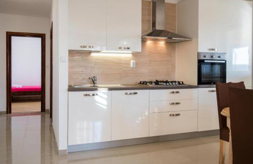 Holiday apartment Angelina with Seaview and swimming pool - Photo 15