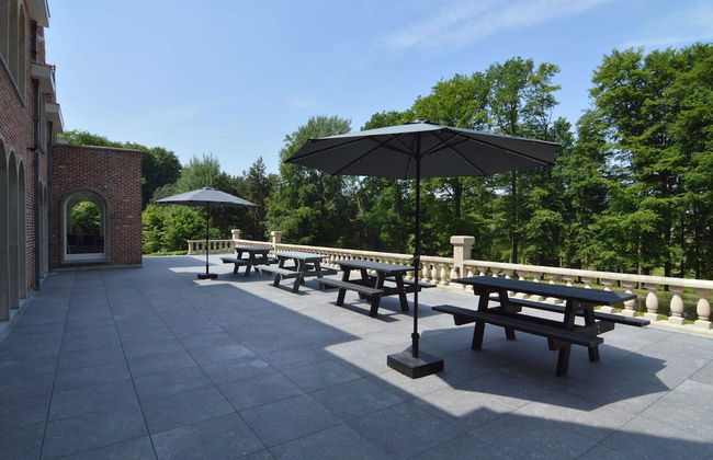 Luxurious Country House - Photo 30