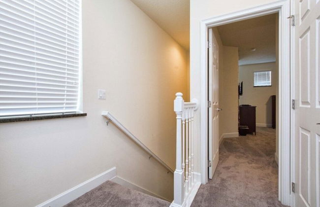 Beautiful House, Private Splash Pool, Balcony Off Master Suite, Free Wifi!!! 3 Bedroom Townhouse by RedAwning - Foto 29