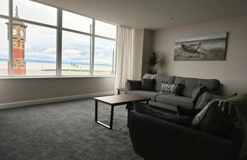 Clock Tower Apartments 1 - Foto 12