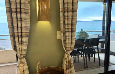 Premium Sea Front Apartment - Foto 20