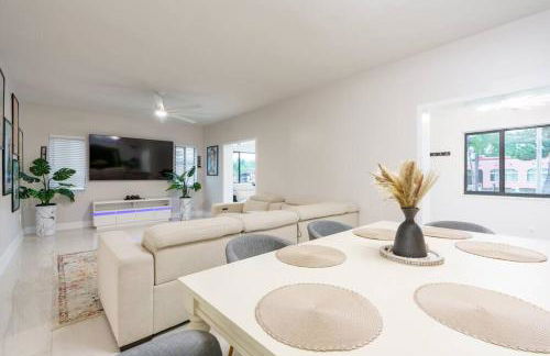 New Miami & Calle Ocho Home with Arcade! - Foto 20